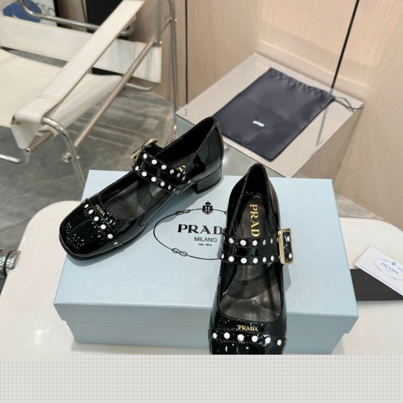 Pra*a high heels